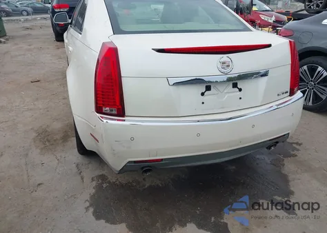 2009 Cadillac Cts Standard z USA, uszkodzony, nr VIN 1G6DJ577490103596